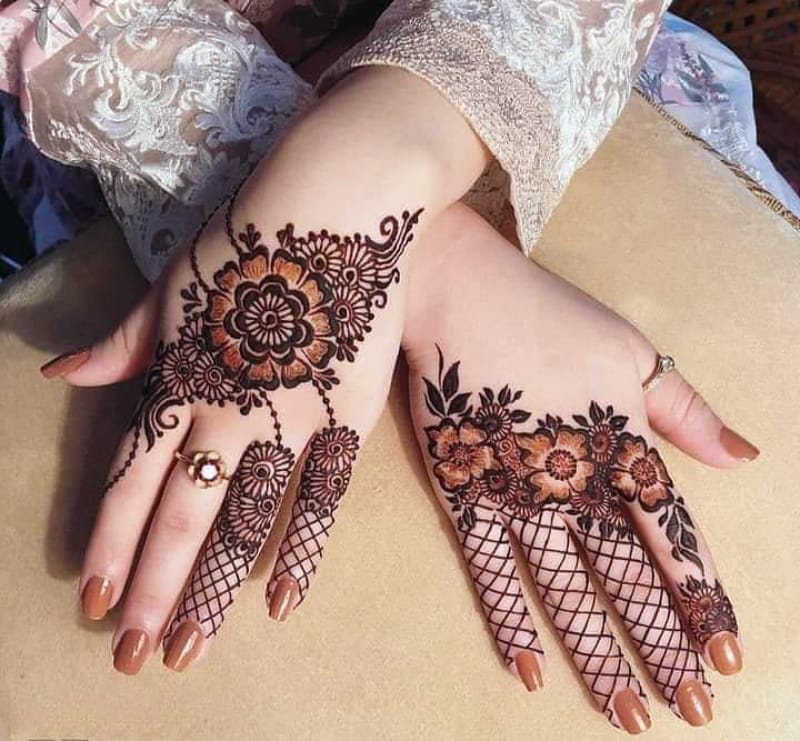 Blossoming Mehndi Design