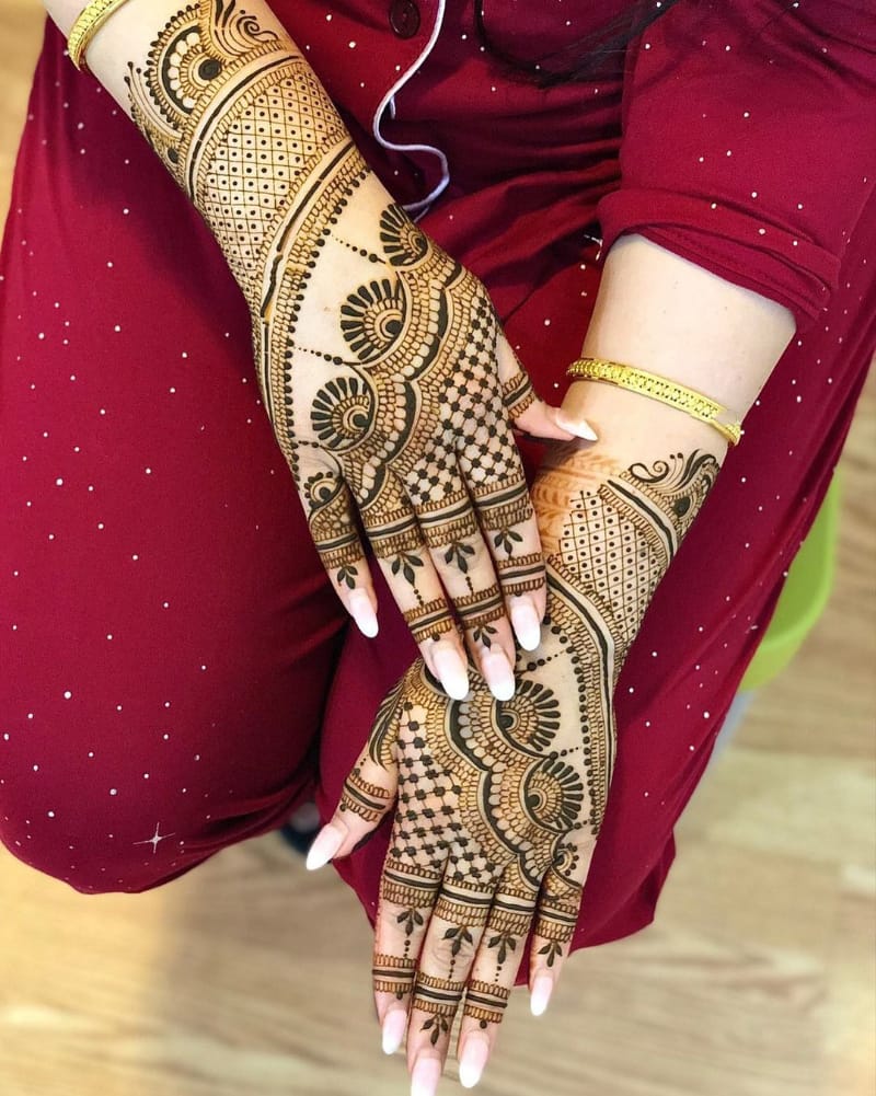 Breathtaking Mehndi Design