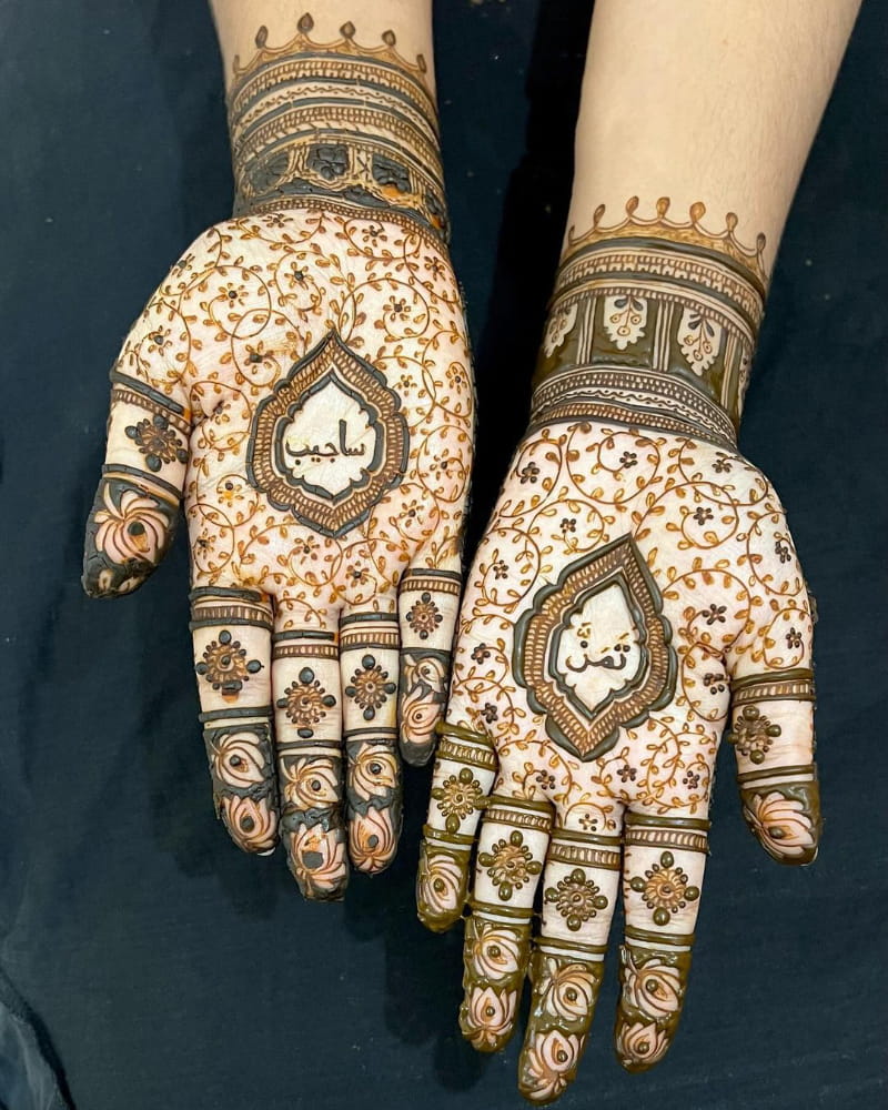 Festive Arabic Mehndi Design