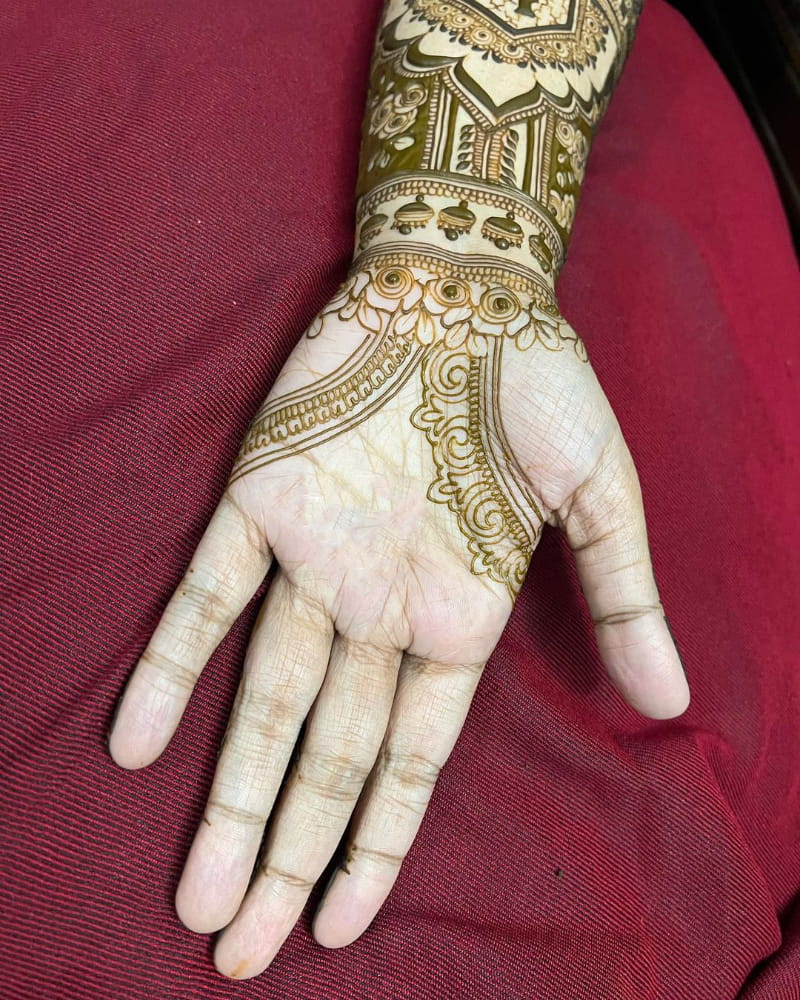 Whimsical Mehndi Design